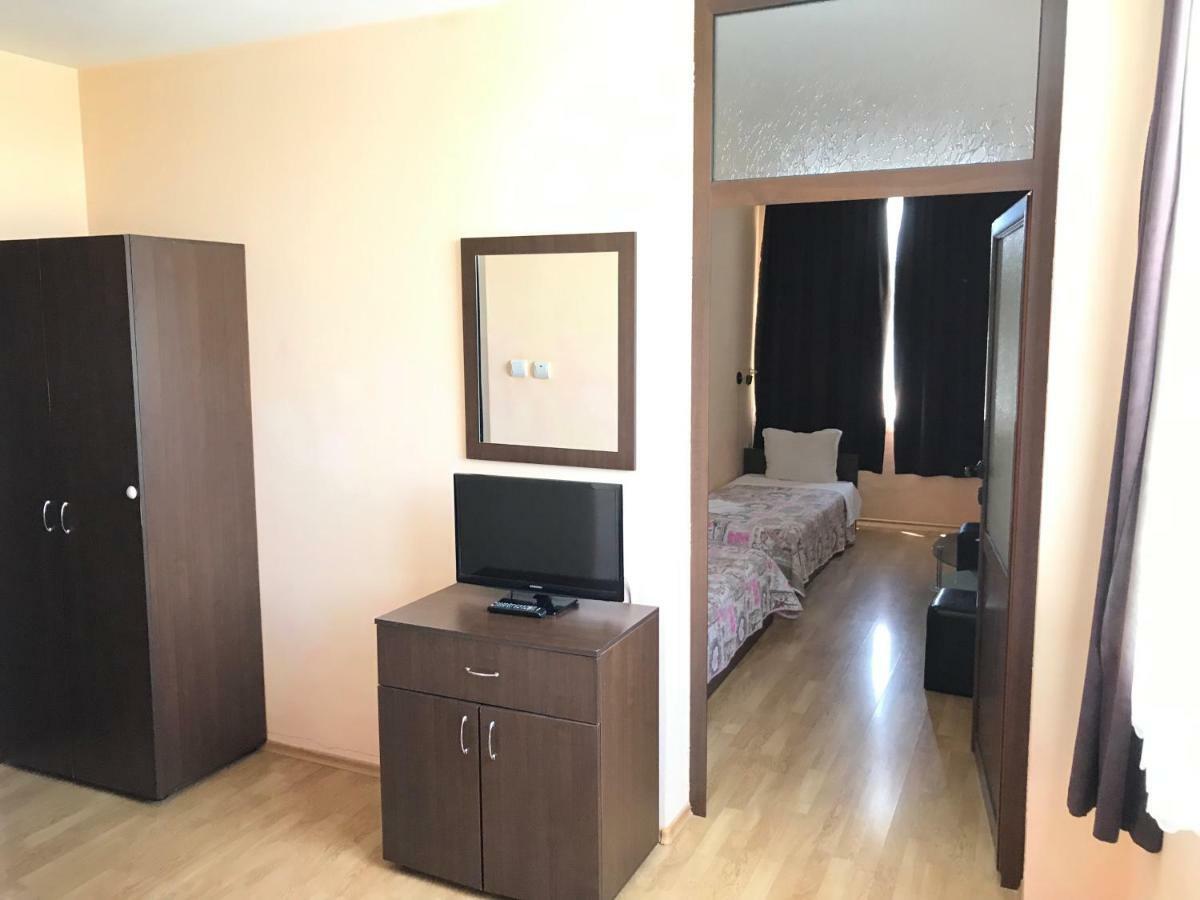 Мотел Сити Plovdiv Exteriör bild